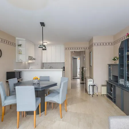 Spacious On The 1st Floor Middelkerke